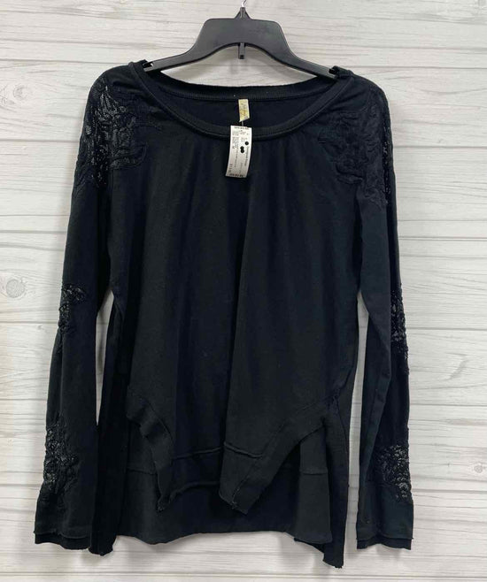 Size M Free People Shirt