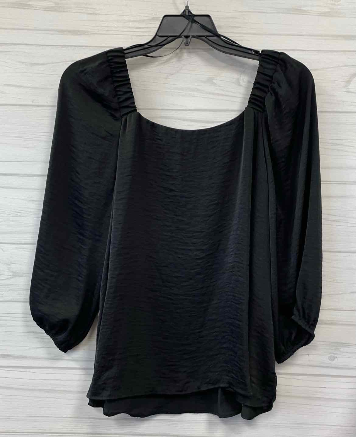 Size 2X Vince Camuto Shirt