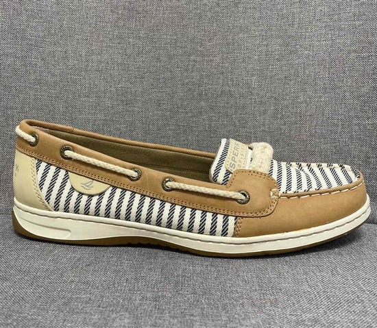 9.5 Sperry Shoes