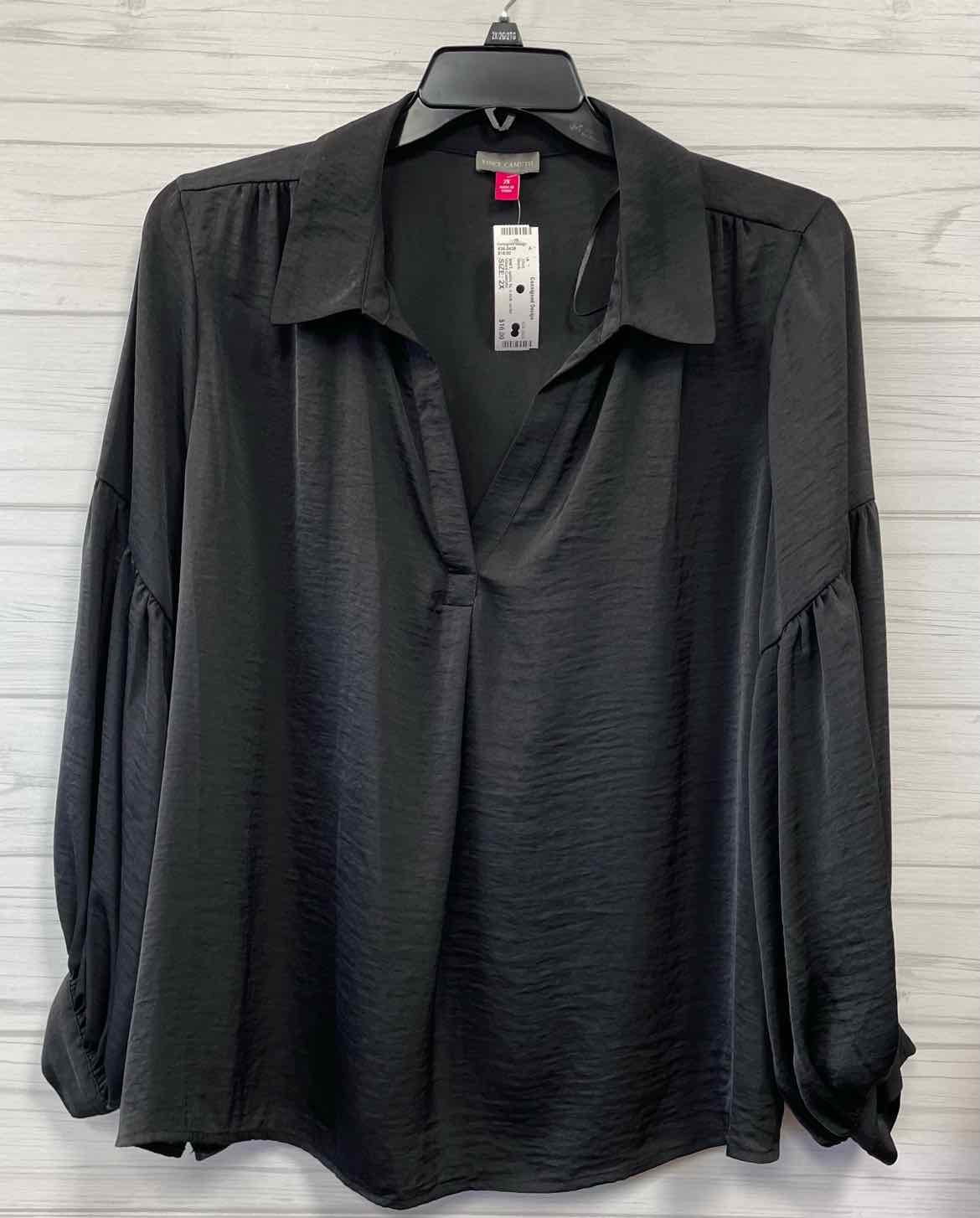 Size 2X Vince Camuto Shirt